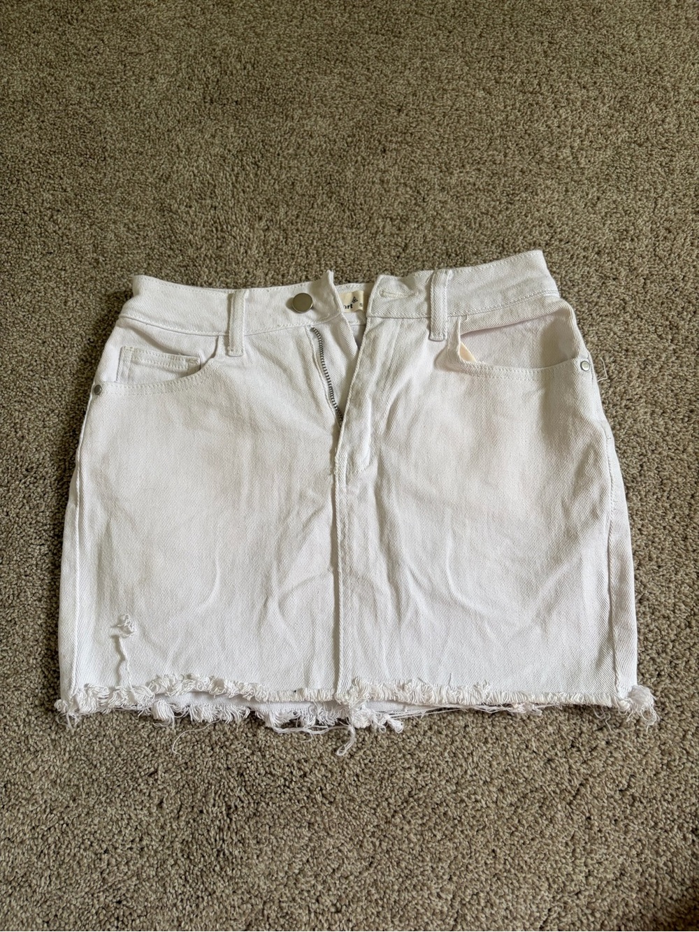 White Frayed Hem Denim Mini Skirt